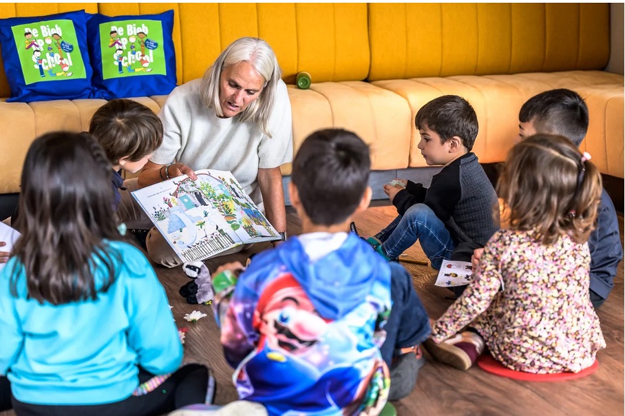 Kinderboekenweekfeest-in-het-Zaantheater-2024.